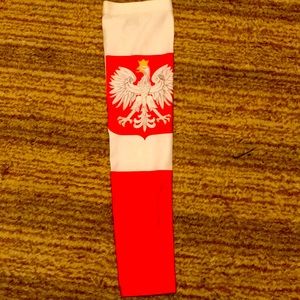 ‘Sleefs’ Polish Eagle Work-Out Sleeve